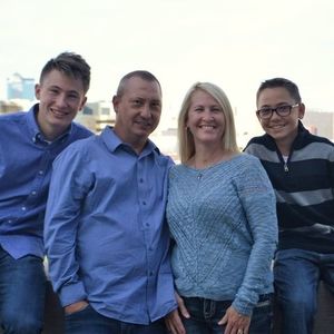 Meet your Posher, Cheri